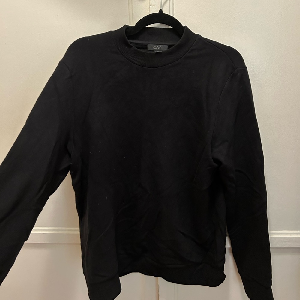 COS crew neck long sleeve black sweater